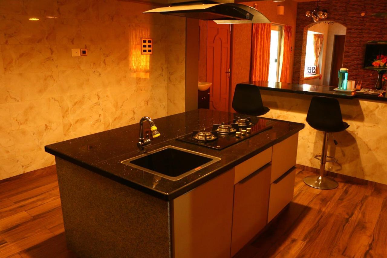 فيلا Penthouse 2Bhk With Bathtub And Terrace بونديتْشيري المظهر الخارجي الصورة